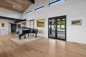 aspen-homes-15830-S-Chalone-Dr-13-Entry