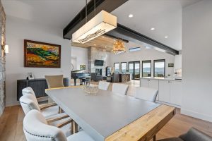 aspen-homes-15830-S-Chalone-Dr-30-Dining