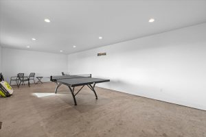aspen-homes-15830-S-Chalone-Dr-55-Game-Room