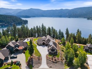 aspen-homes-mccall-falls-drive023