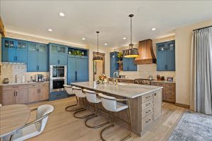 aspen-homes-mccall-falls-drive041