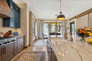 aspen-homes-mccall-falls-drive047