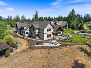 aspen-homes-mccall-falls-drive099